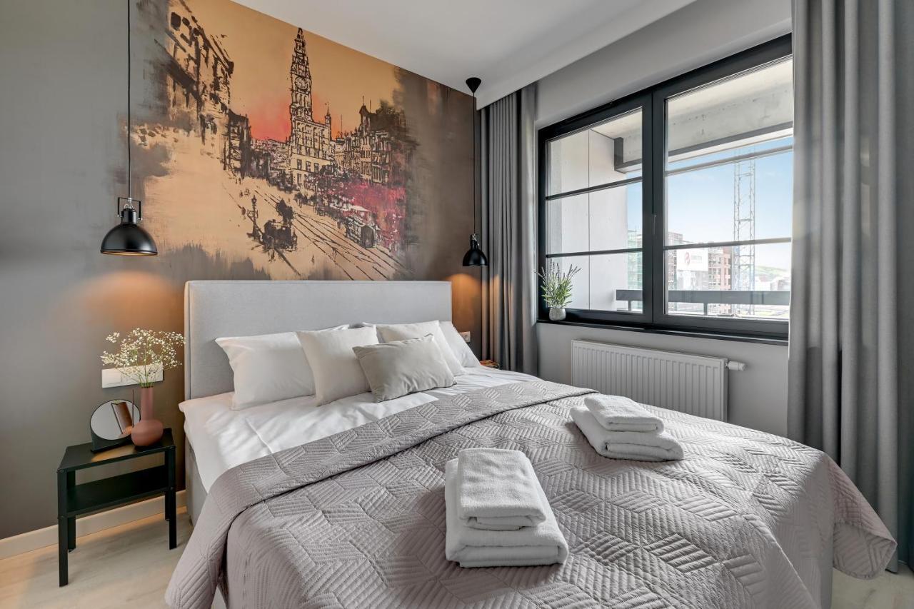 Flatbook - City Center Apartments Doki Living Gdańsk Exterior foto