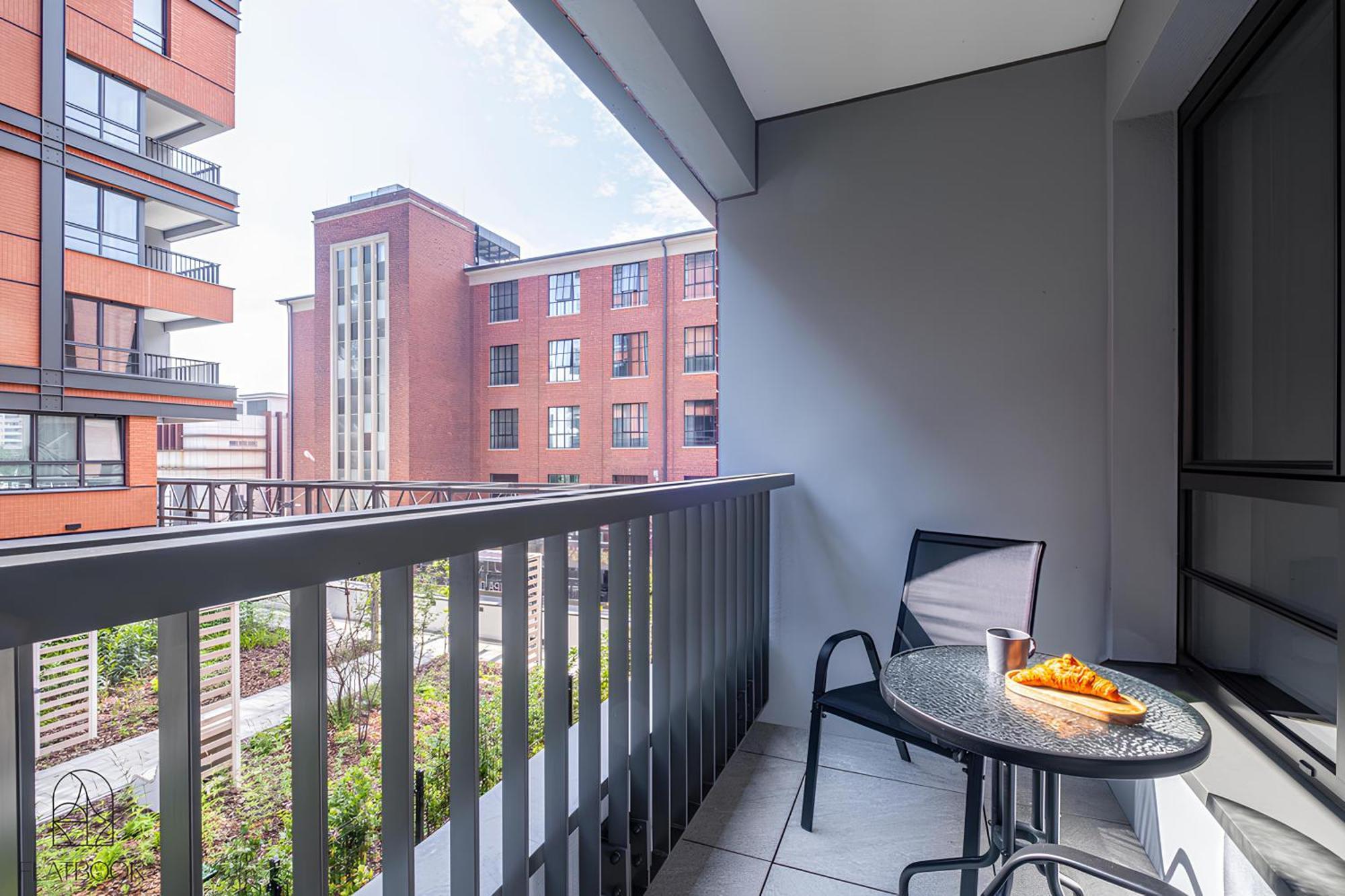 Flatbook - City Center Apartments Doki Living Gdańsk Exterior foto